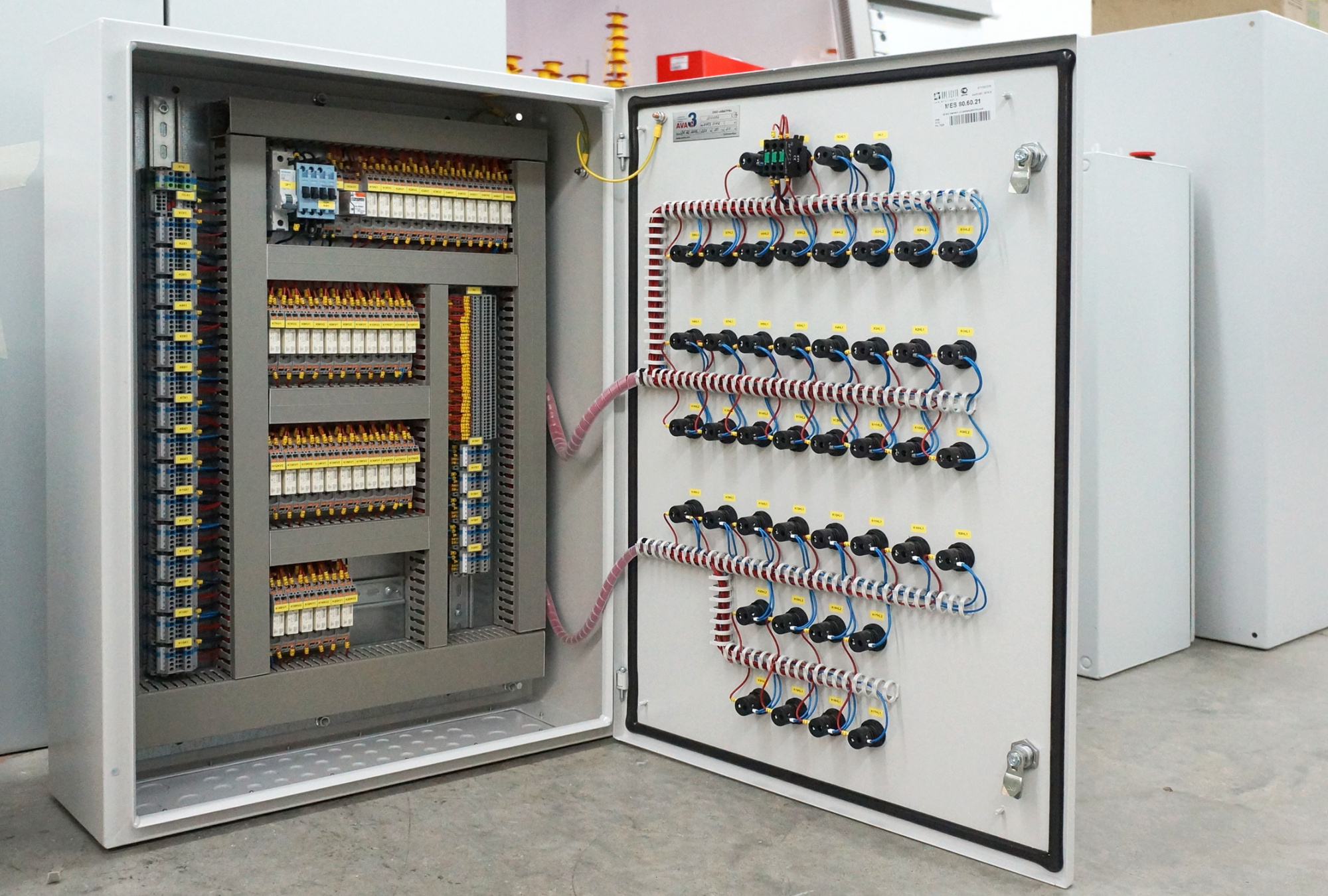 Шкаф управления огнезадерживающими клапанами ОЗК