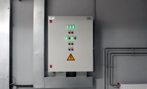 Шкаф управления приточной и вытяжной вентиляцией 5