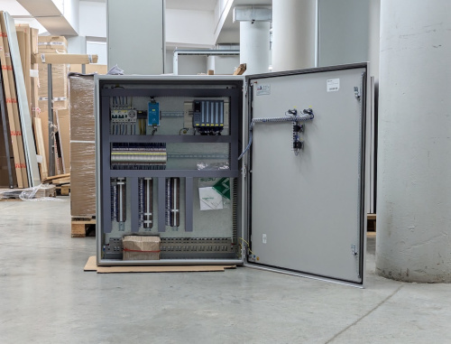 Шкаф управления конвейером