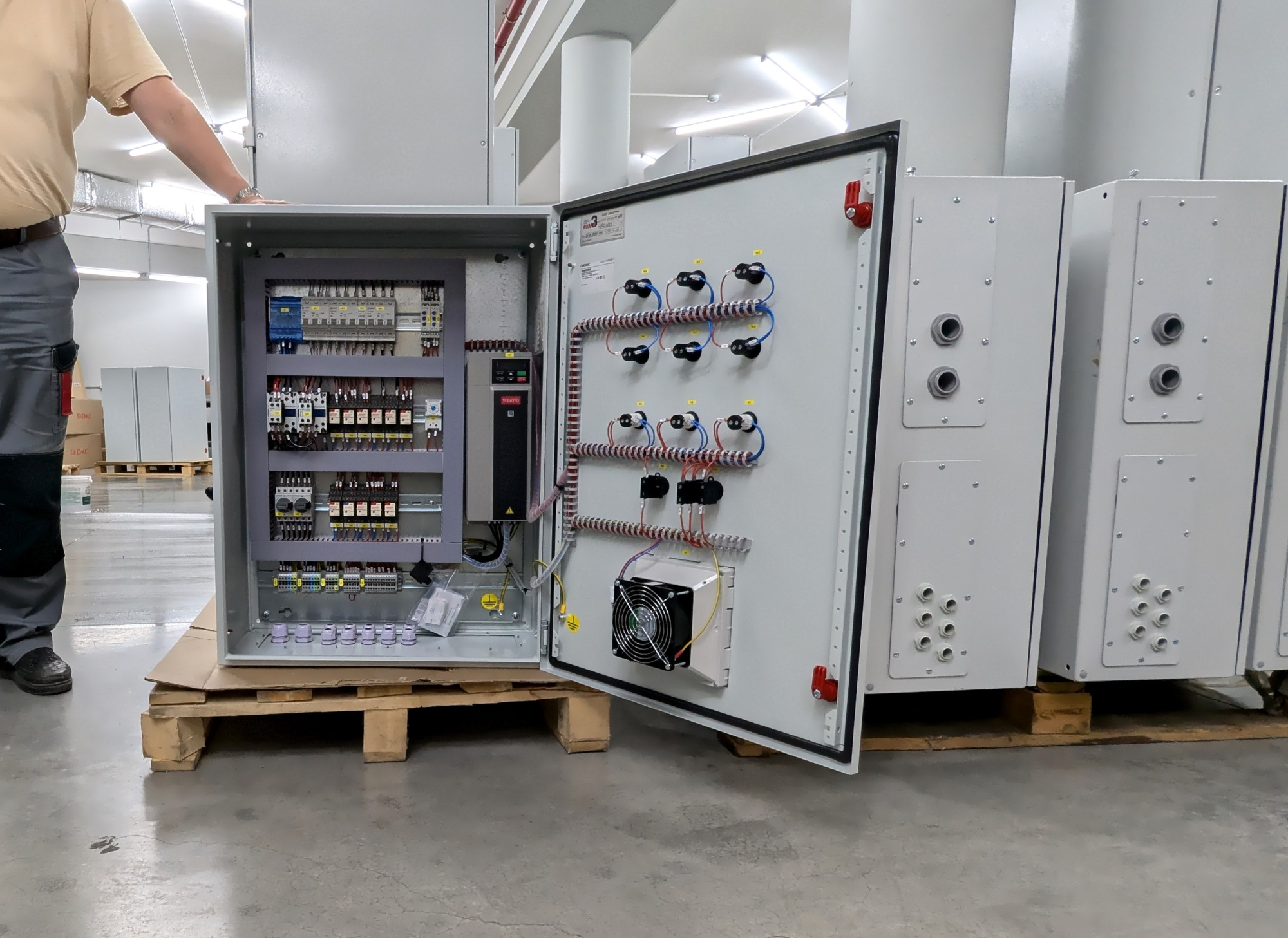 Щит управления дымососом 2