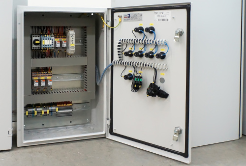 Шкаф управления клапанами дымоудаления и подпора воздуха КДУ