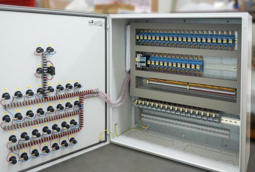 Шкаф управления огнезадерживающими клапанами ОЗК